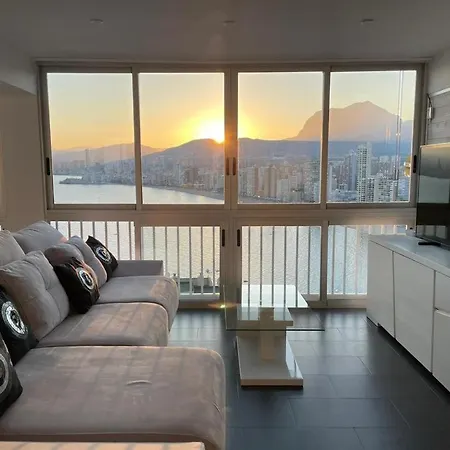 Agua View Luxe Apartment *